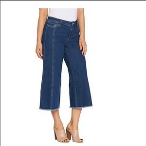 Du Jour Raw Hem Crop Wide Leg Jeans